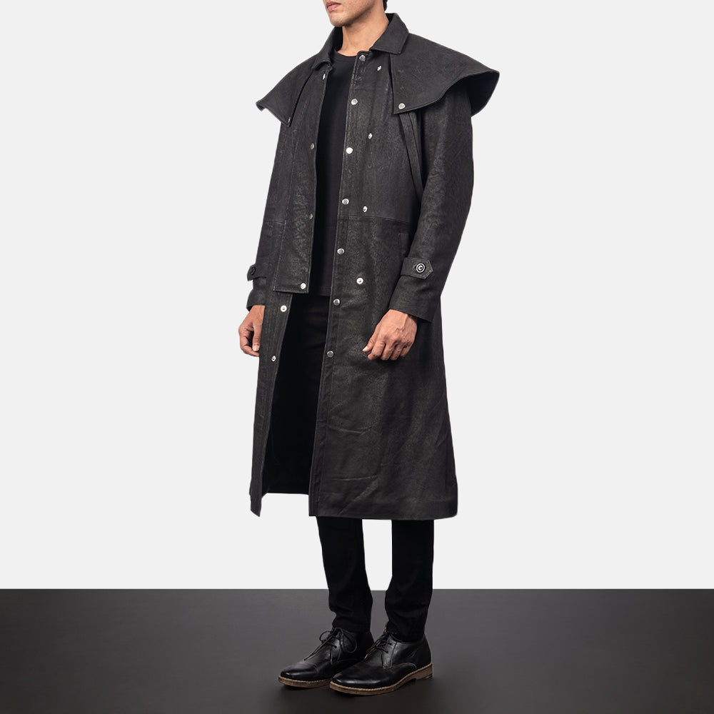 
Distressed Black Sheepskin Snuffed Trench Coat - Að aftan með nákvæmri axlasniði og hreinum fald