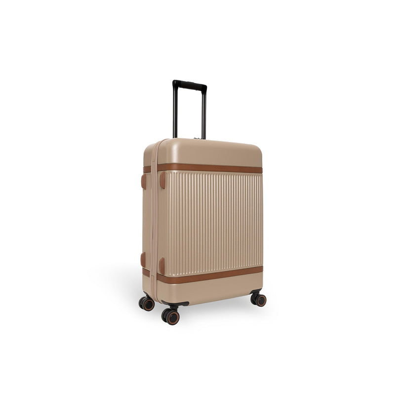 Medium Suitcase Zuna in Classic 100% Full-Grain Leather - Front Profile View & Tailored Silhouette | Buy Online