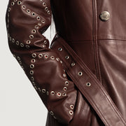 
Nærmynd of Notch & Button & Waist belt Hardware on Missoni Vínrauður Leðurfrakki fyrir Konur