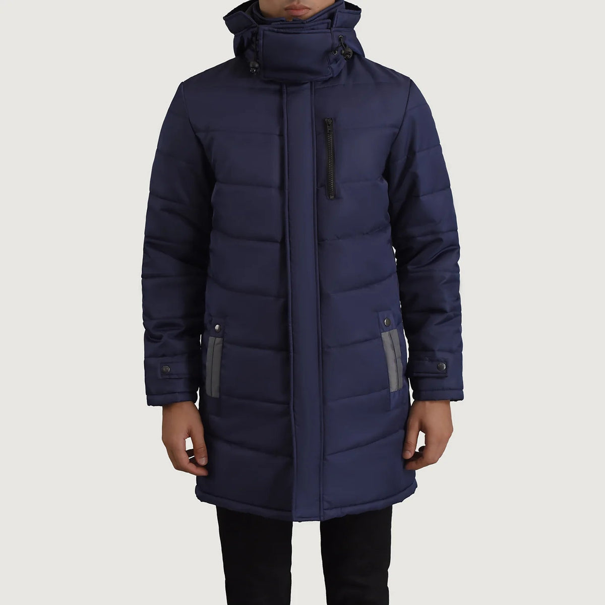 
Nærmynd of Classic Collar & Zipper With Snap Button Placket Hardware on Moore Blár Hooded Parka fyrir Karla