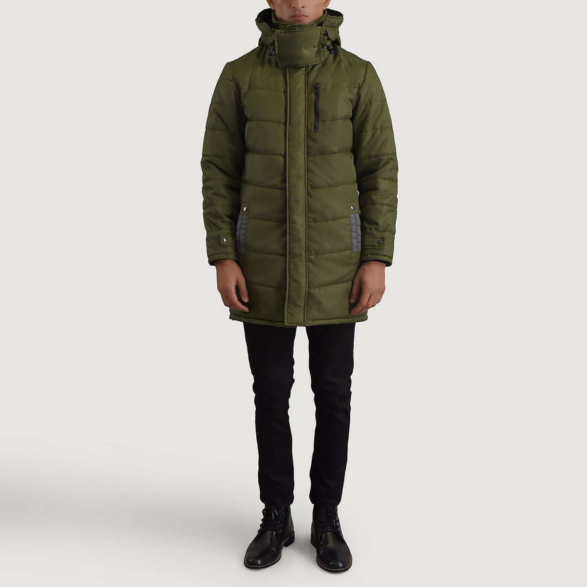 
Moore Grænn Hooded Parka fyrir Karla - Hliðarsýn með vinnuvistfræðilegu ermasniði