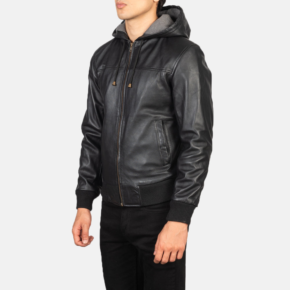 
Black Sheepskin Leather Hooded Jacket - Að aftan með nákvæmri axlasniði og hreinum fald