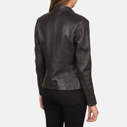 
Nærmynd af smellukraga og rennilás Rave Brown Leather Biker Jacket