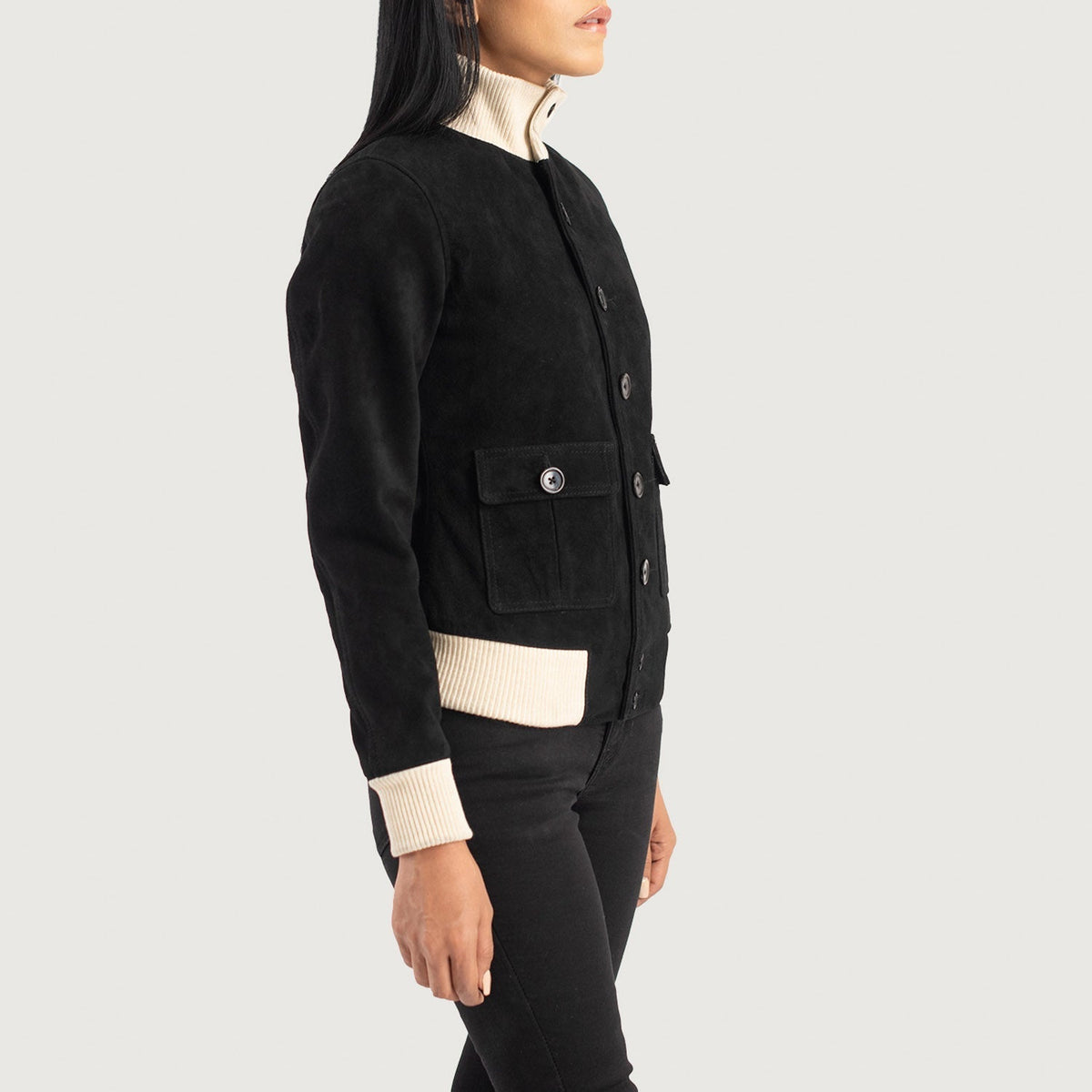 
Black Goatskin Suede Bomber Jacket - Að aftan með nákvæmri axlasniði og hreinum fald