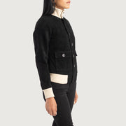 
Black Goatskin Suede Bomber Jacket - Að aftan með nákvæmri axlasniði og hreinum fald