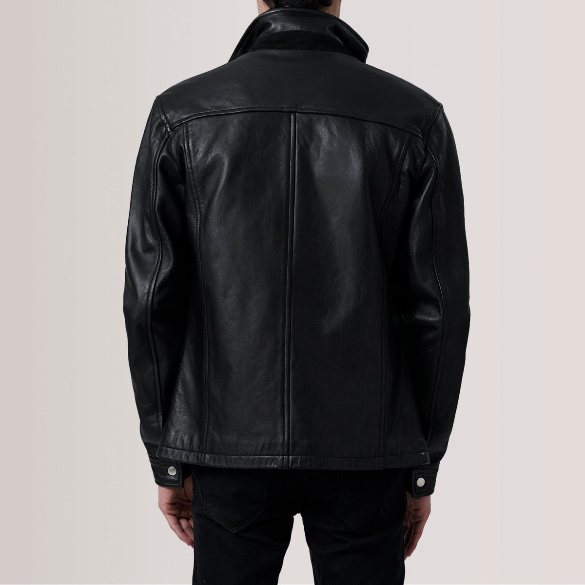 
Nærmynd af kraga og rennilás Sean Svartur Leather Classic Leðurjakki fyrir Karla For Men