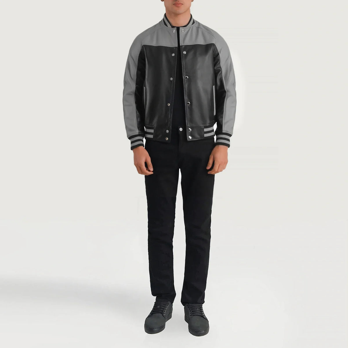 
Terrance Black & Red Leather Varsity Jacket - Hliðarsýn með vinnuvistfræðilegu ermasniði