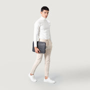 
The Baxter Leather Laptop Sleeve fyrir Konur fyrir Konur – alternate product view 2