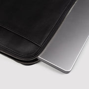 
The Baxter Leather Laptop Sleeve fyrir Konur fyrir Konur – alternate product view 4