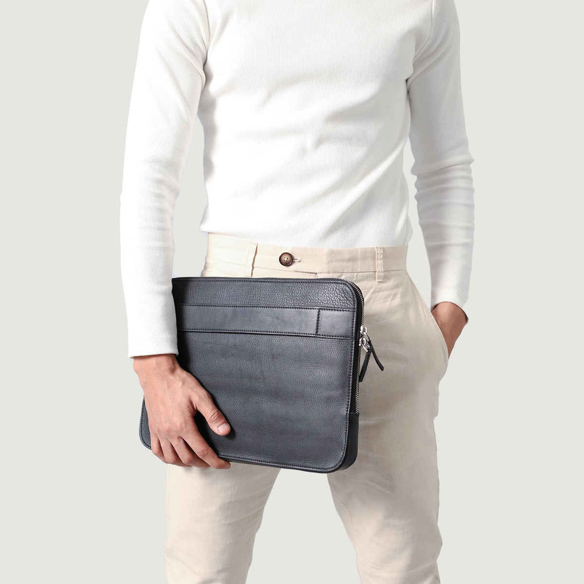
The Baxter Leather Laptop Sleeve fyrir Konur fyrir Konur – alternate product view 5