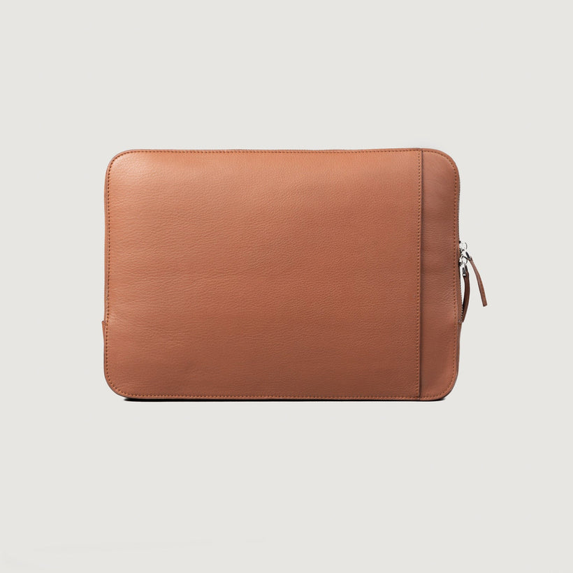 The Baxter Leather Laptop Sleeve fyrir Konur
