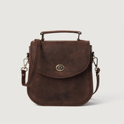 
The Sandra Vintage Distressed Brown Leather Saddle Bag For Women in Distressed Brown Full-Grain Leather - Full Exterior Að framan með sniðinni hönnun | Kaupa á netinu