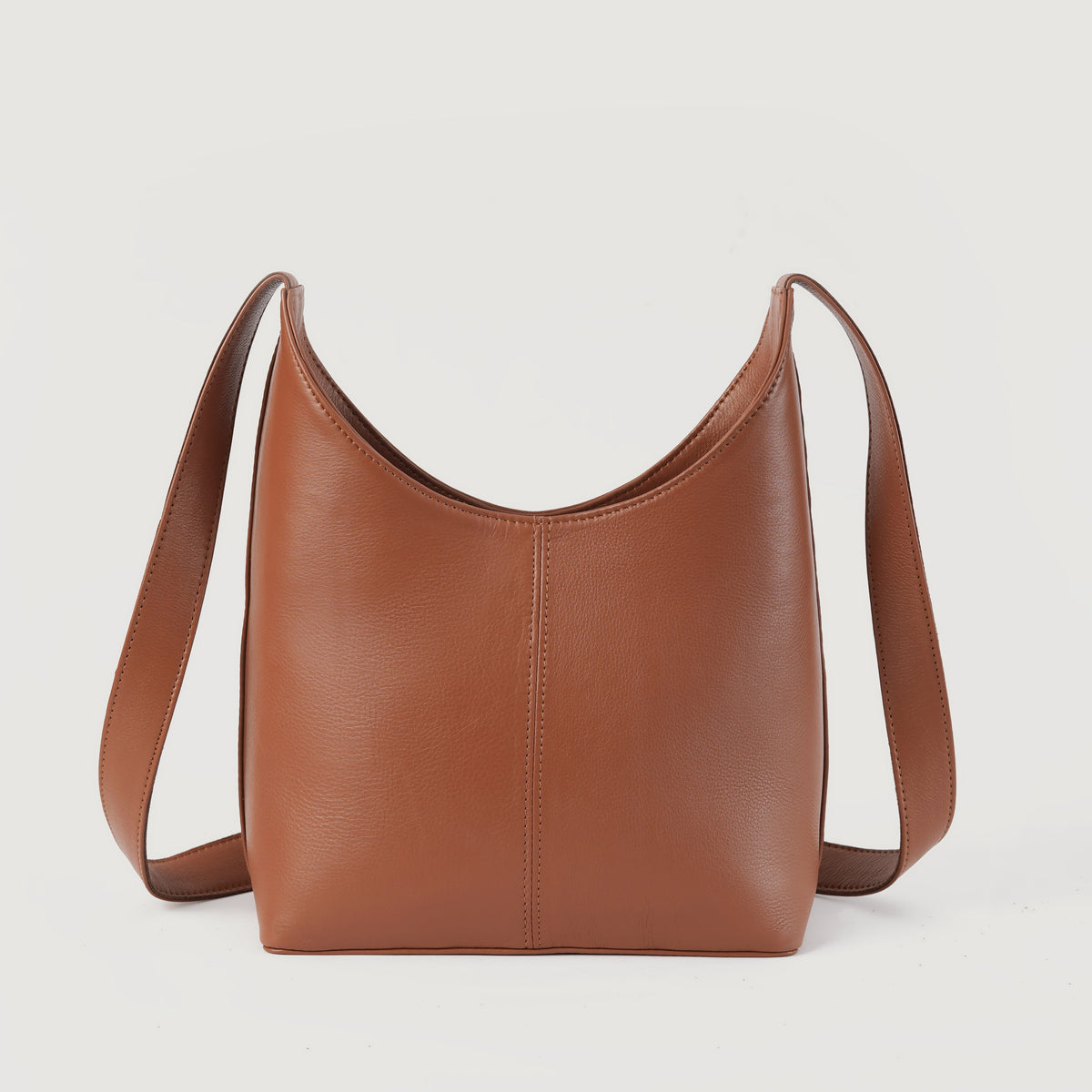 
Nærmynd of Classic Collar & Heavy-Duty Zipper Hardware on The Stefani Brown Leather Hobo Bag For Women