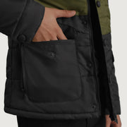 
Fóðursýn Showing Quilted Viscose Lining & Tveir hagnýtir innri vasar