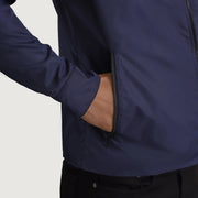 
Fóðursýn Showing Quilted Viscose Lining & Tveir hagnýtir innri vasar